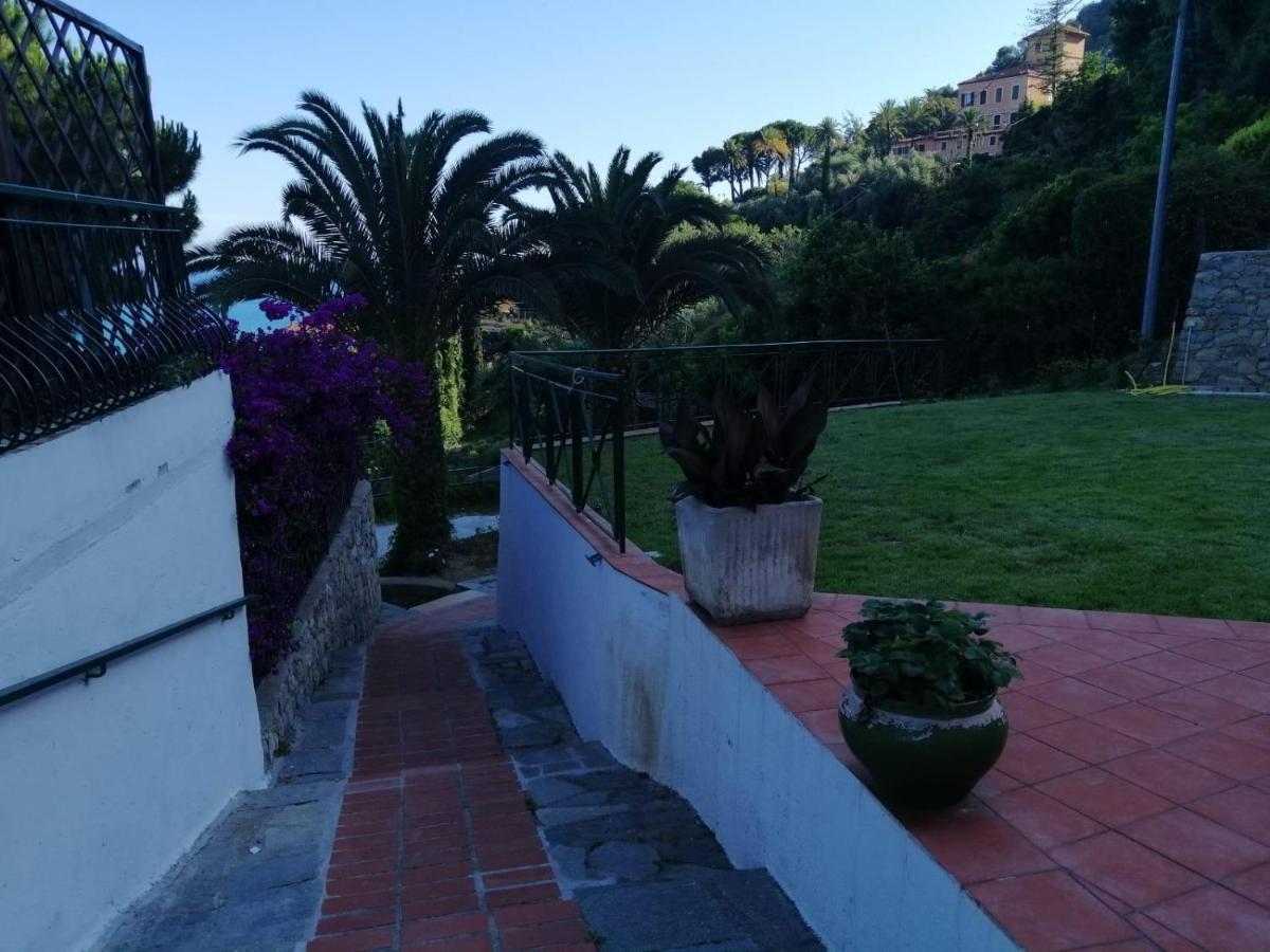 ונטימיגליה Agriturismo Un Mare Di Fiori מראה חיצוני תמונה