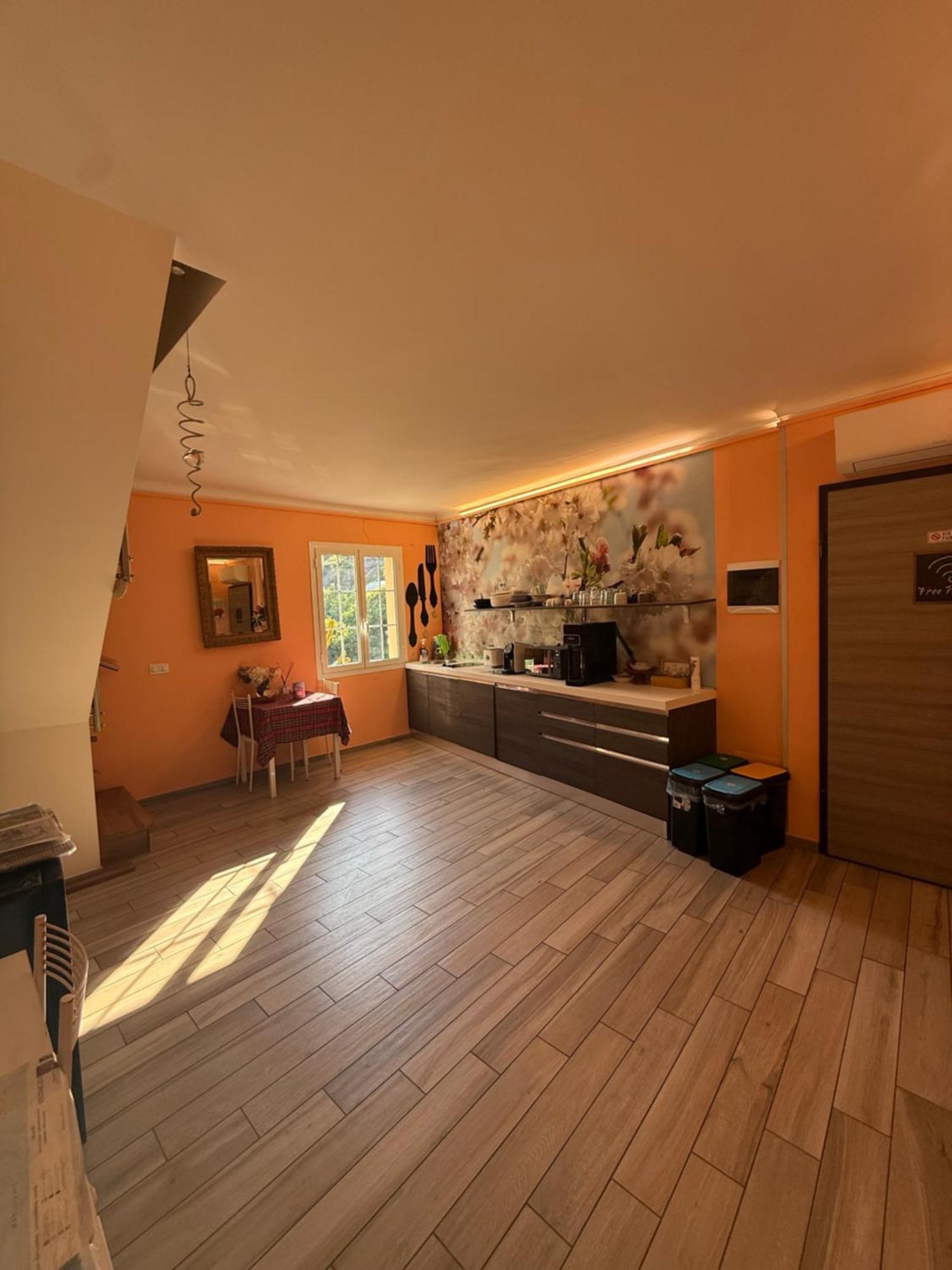ונטימיגליה Agriturismo Un Mare Di Fiori מראה חיצוני תמונה