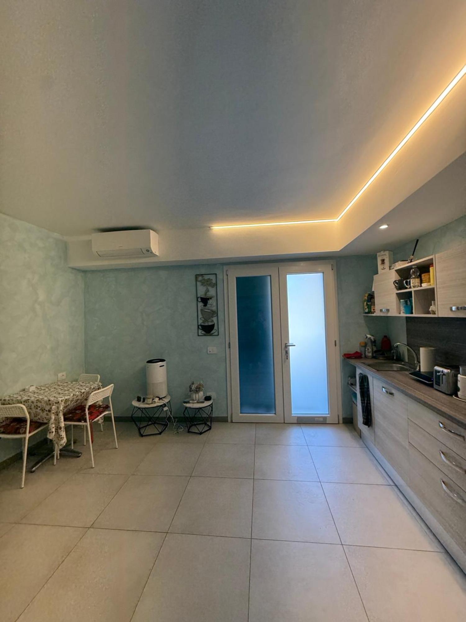ונטימיגליה Agriturismo Un Mare Di Fiori מראה חיצוני תמונה