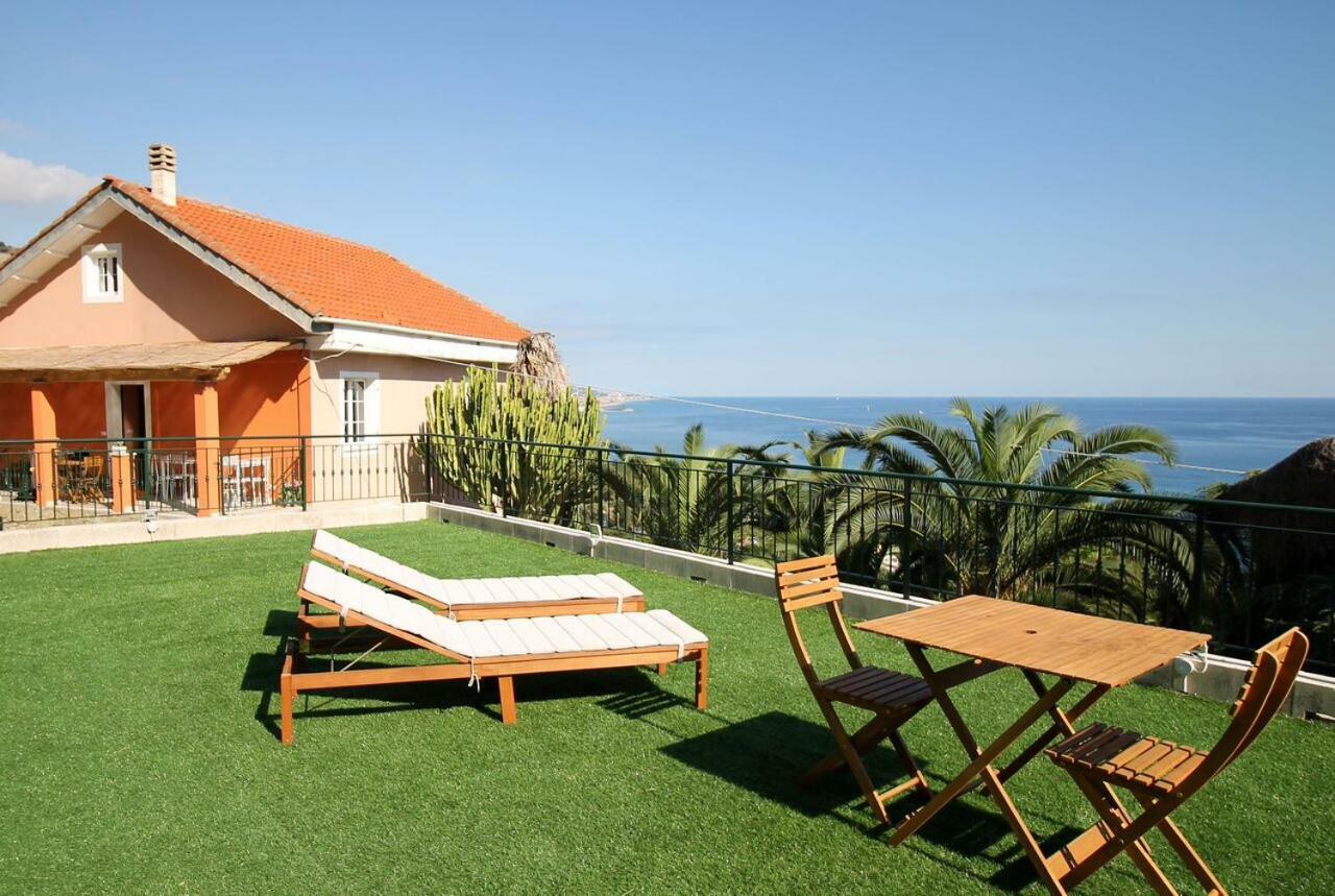 ונטימיגליה Agriturismo Un Mare Di Fiori מראה חיצוני תמונה